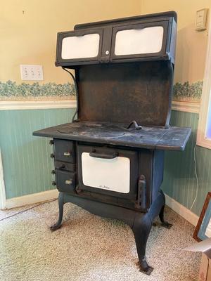 Vintage Atlanta Stove Works Cast Iron Stove