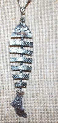 Nice Silver Tone Chain (28" L) with a Split-Piece Silver Fish (3" L ) -- Only ½ Tail