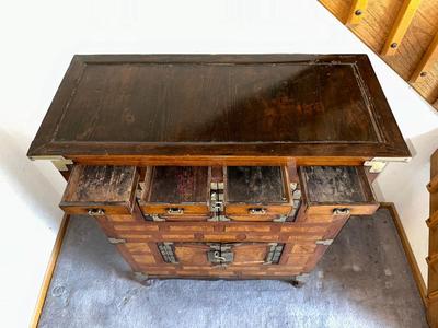 AN AMAZING KOREAN BANDAJI CHEST