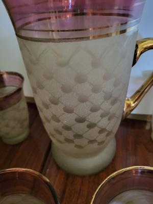 GORGEOUS PITCHER & GLASS SET PLUS A SILVER PLATED TRAY