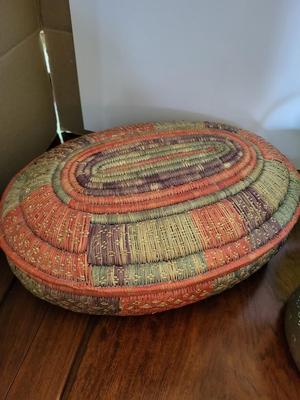 COLORFUL HAND WOVEN BASKET W/LID, CARNIVAL GLASS CANDY DISH AND BRASS BISCUIT JAR