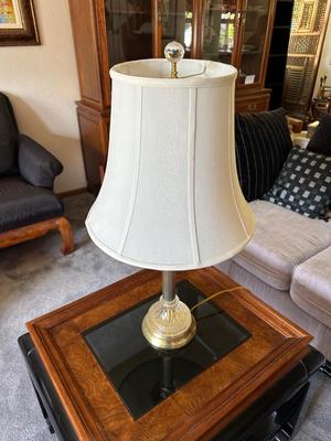 CHIN HUA MING STYLE END TABLE WITH LAMP