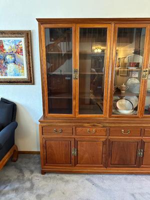 LIGHTED, 2 TONE SOLID WOOD, HIGH END DISPLAY CABINET WITH BRASS HARDWARE