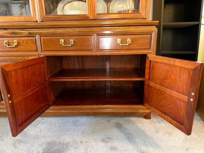 LIGHTED, 2 TONE SOLID WOOD, HIGH END DISPLAY CABINET WITH BRASS HARDWARE