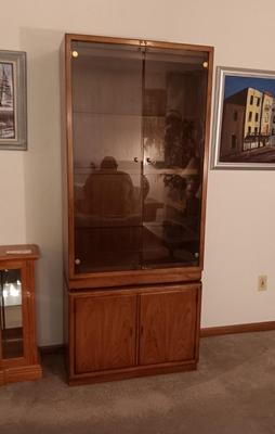 GLASS FRONT DISPLAY CABINET WITH STORAGE ON THE BOTTOM