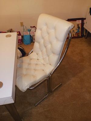 RETRO WHITE FORMICA & CHROME DINING TABLE W/1 LEAF & 2 TUFTED CHAIRS