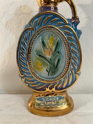 FULL JIM BEAM 1973 TULIP DECANTER FULL