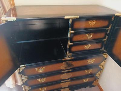 GORGEOUS KOREAN TANSU-STYLE CHINOISERIE CHEST OF DRAWERS W/BUTTERFLY HARDWARE