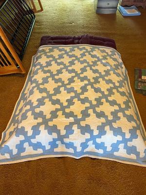 Vintage Quilt - Blue and White