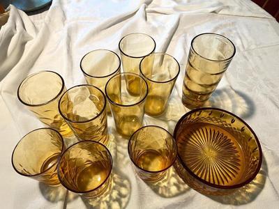 Vintage Set of Hazel Atlas DiamondAmber/Gold Glassware