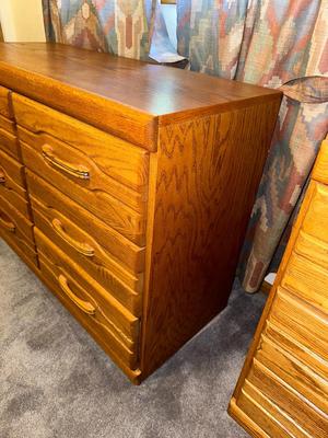 THE ORMAN GRUBB SOLID OAK 6 DRAWER DRESSER