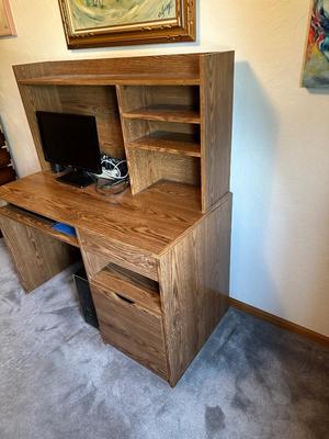 COMPUTER DESK W/HURCH AND ADJUSTABLE DESK CHAIR