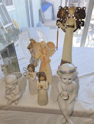 8 Piece Lot of Angel Decor