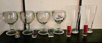 Lot of 11 pieces of Barware