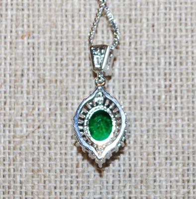 Oval Deep Green Stone PENDANT (1