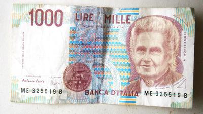 ITALY 1990 1000 Lire banknote