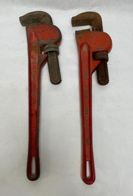 Pipe Wrench Pair