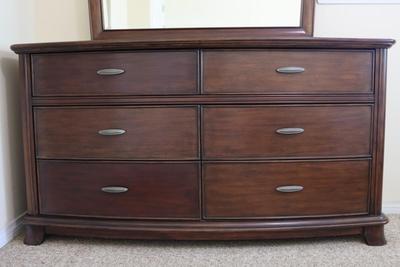 Ashley Furniture - Six Drawer Dresser with Mirror