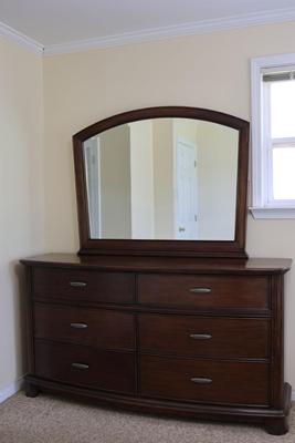 Ashley Furniture - Six Drawer Dresser with Mirror