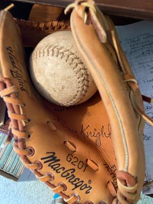 Collectible MacGregor Baseball Glove and Softball, Glove signed Ray Knight