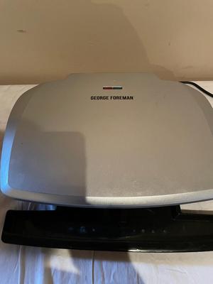 LARGE GEORGE FOREMAN GRILL