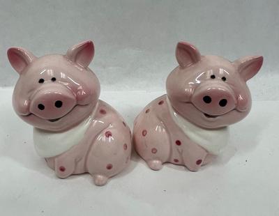 Vintage Ceramic Pink Pigs with Bibs Salt & Pepper Shakers