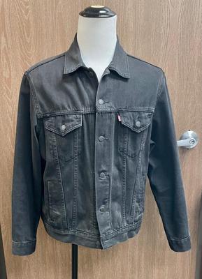 Men’s Levi’s Black Pre-washed Large Denim Jacket