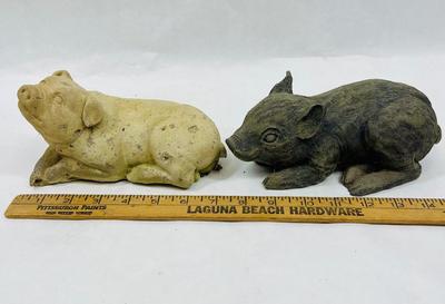 2 Garden Piggy Pigs