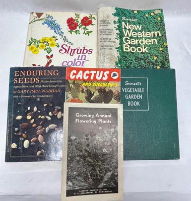 Lot of Garden Books: Seeds, Shrubs, Cactus, Annuals, Vegetables and Western Garden