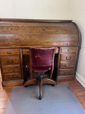 Vintage Solid Wood Roll Top Desk & Chair~Read Details