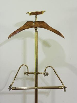 Vintage Brass Gentlemen Valet Stand~Read Details