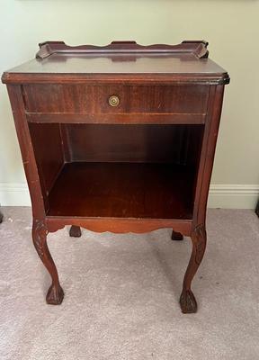 Vintage Mahogany Side Table