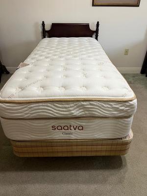 Woodward And Lothrop Solid Wood Twin XL LOT B