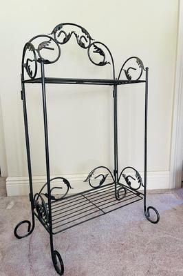 Metal Two Tier Stand
