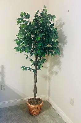 6 Feet Tall Artificial Tree
