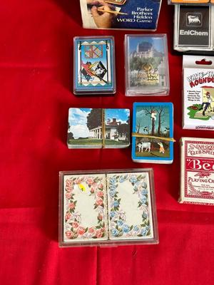GAMES, DECKS OF CARDS AND BOOKS ON HOW TO GAMBLE