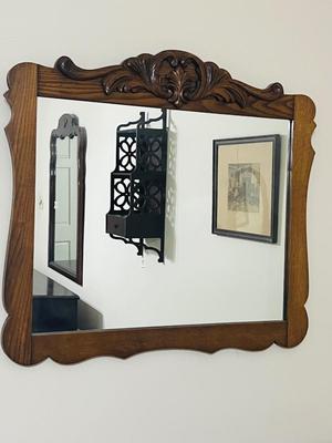 Traditional Wood Wall Mirror