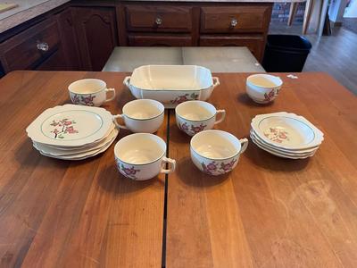 16 Piece the Homer Laughlin Set
