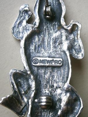 Vintage silver tone crocodile/alligator pin