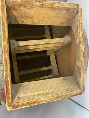 Antique Wooden Countertop 7 gallon Butter Churn