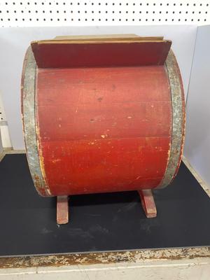 Antique Wooden Countertop 7 gallon Butter Churn