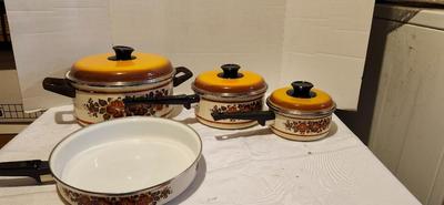 7 Piece 70s Enamelware Cookware Harvest Gold Poppy Orange Floral Pattern
