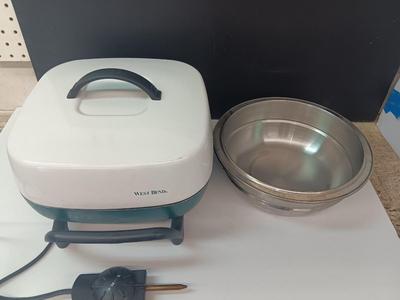 West Bend electric skillet with stainless serving bowl