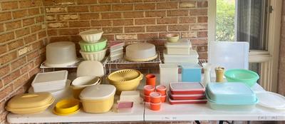 43 Piece Vintage Tupperware Lot