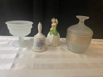 Vintage AVON Bell and Frosted Dishes