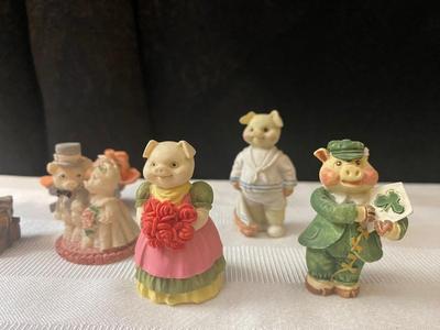 Little Pigs