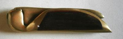 Unusual Pocket String Cutter