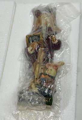 Boyd's Folkstone Collection Miss Prudence P. Carrotjuice and Petra figurine new in box style #2848