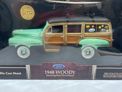 Die Cast Model Car: 1/18 1948 Woody