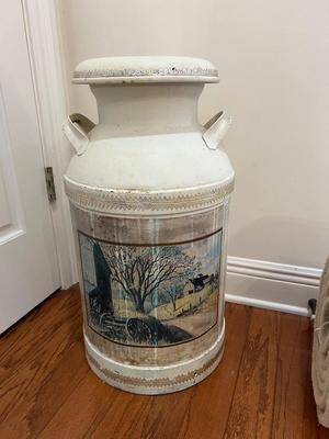 Vintage DAIRYMEN’S LEAGUE Milk Can